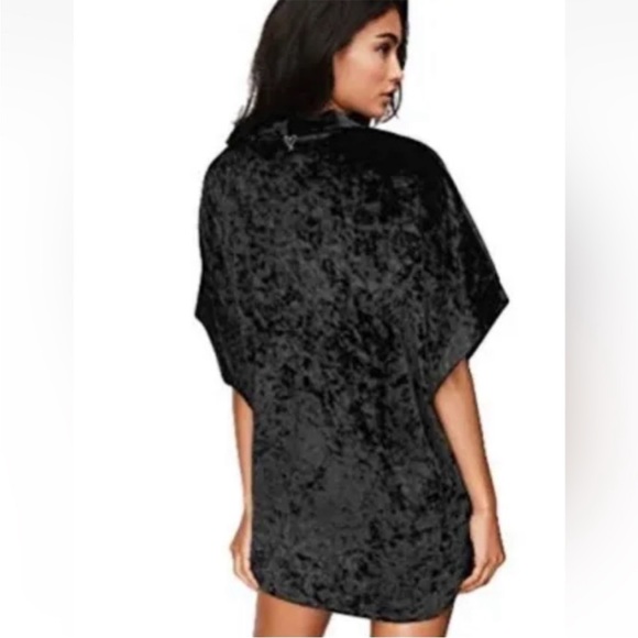 Dark Green Short Sleeve Velvet Feel Kimono Size XS/Small NWOT ( will fit S/M&L) - Picture 2 of 12